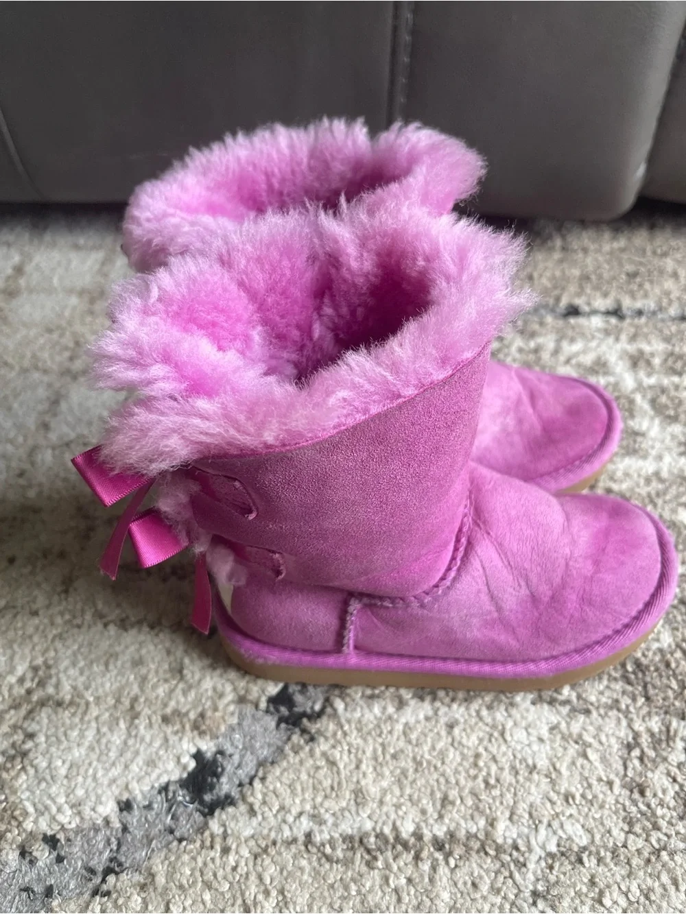 Ugg Boots kids Bailey bow boots size 10